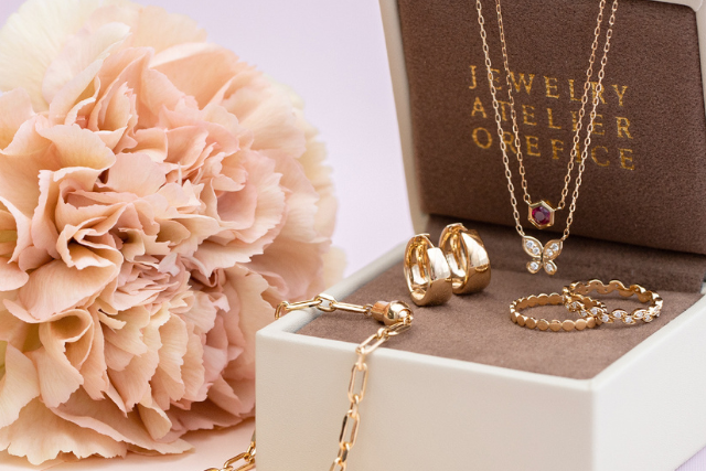 母の日特集|ありがとうの気持ちを、ジュエリーに込めて