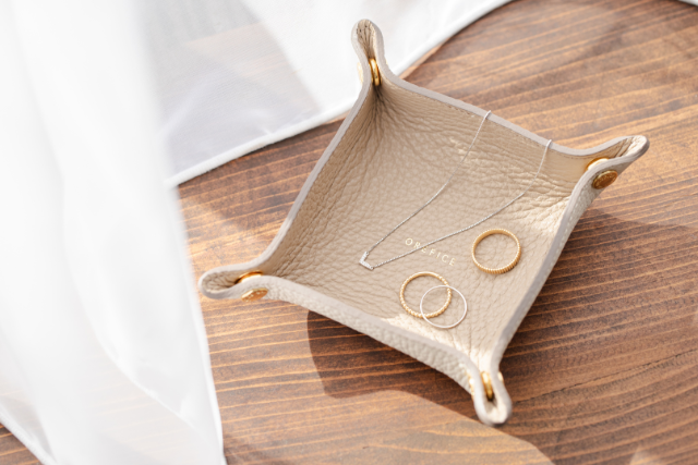 見せるジュエリー収納】大切なジュエリーをオシャレに保管！オリジナル