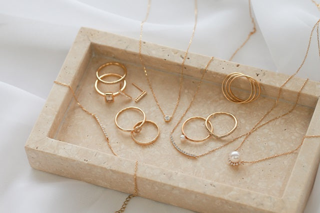 ジュエリー収納アイディア集~スタッフのジュエリーボックスは?~