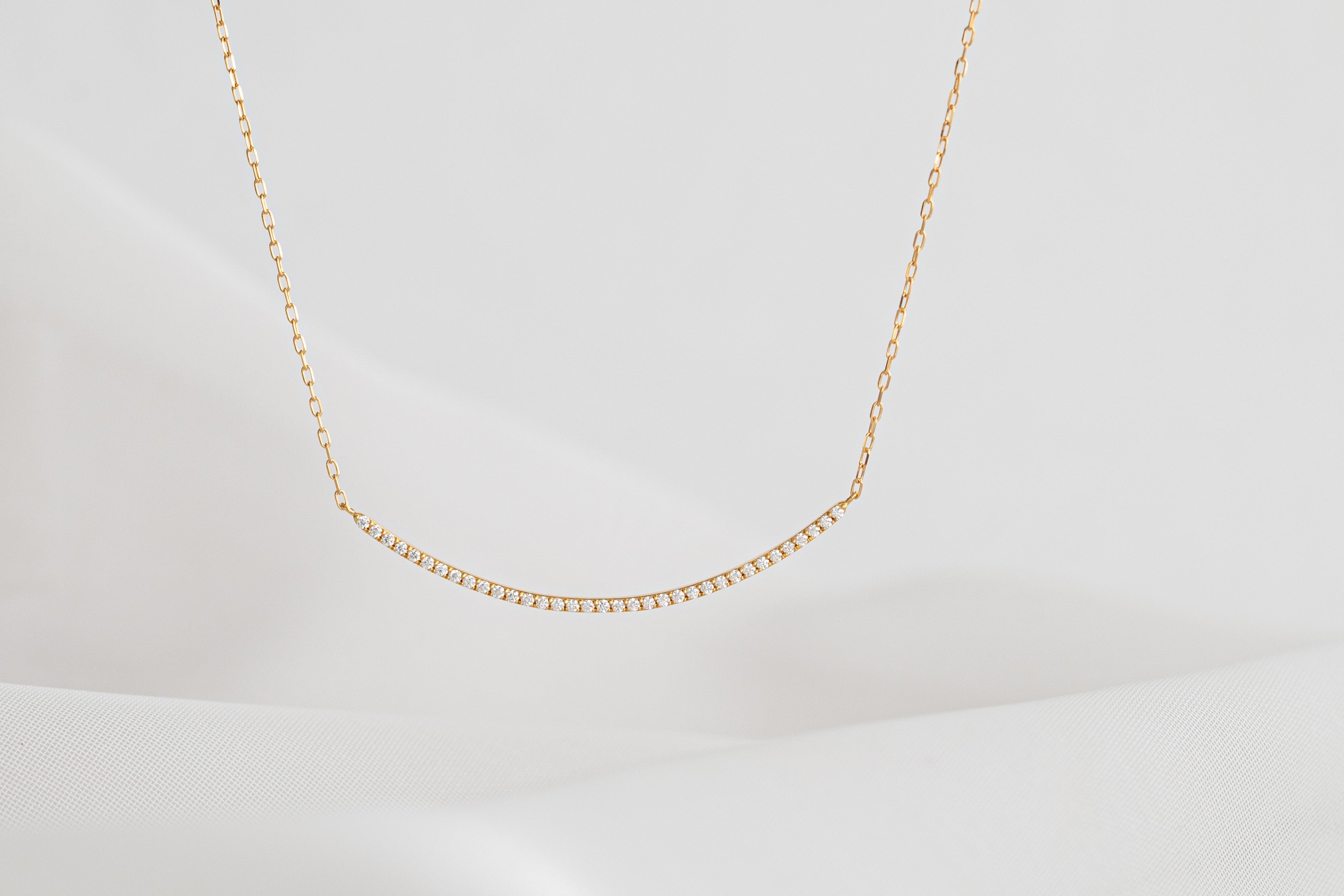 成人のお祝いに選びたい、未来を照らすジュエリー