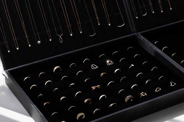 ジュエルームで人気のアイテムは?試着回数が多かったジュエリーをランキングで発表!