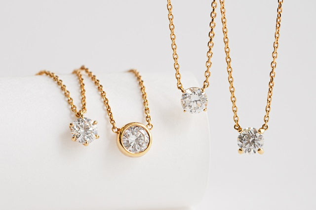 scoop!スタッフのご褒美ジュエリーは大粒ダイヤモンドネックレス?