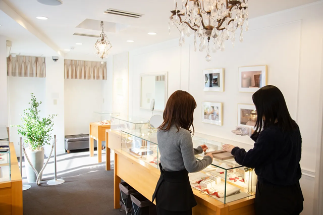 表参道店へようこそ!