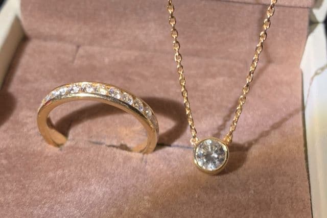 【働くママのデイリーブログ】洗練大人コーディネートを楽しむジュエリーセット