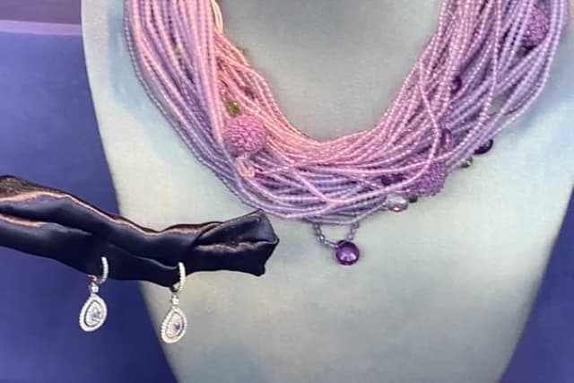 【働くママのブログ】ジュエリーと旅する、海外の素敵な宝石店