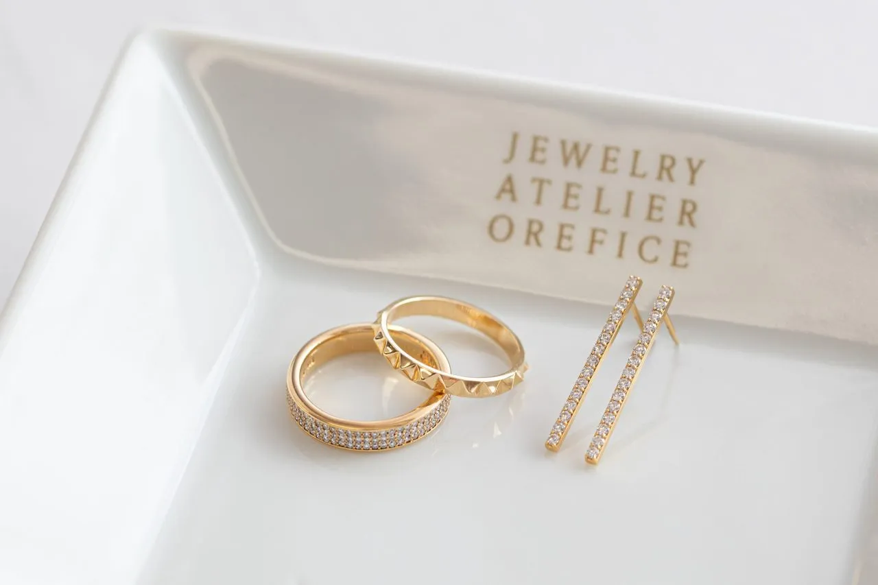 【働くママの必需品】 バッグの中に必ず入れているものとは?