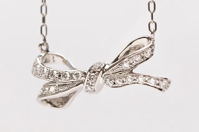 可愛いだけじゃない!大人のためのリボンジュエリー