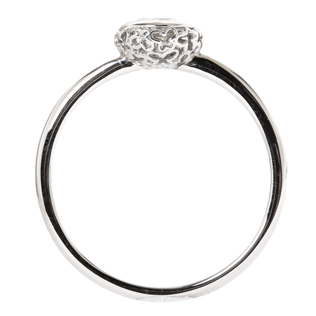 K18/Pt「中石0.3ct デイジー」エンゲージリング