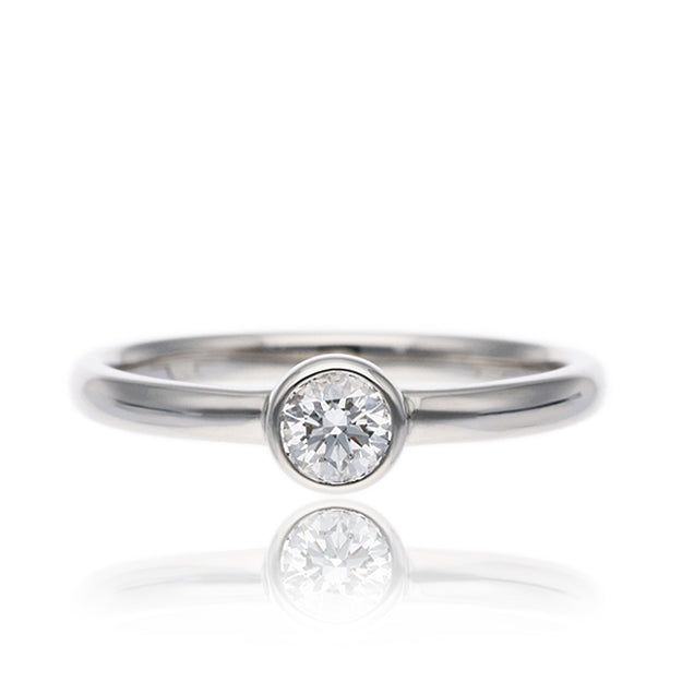 K18/Pt「中石0.2ct カロン」エンゲージリング
