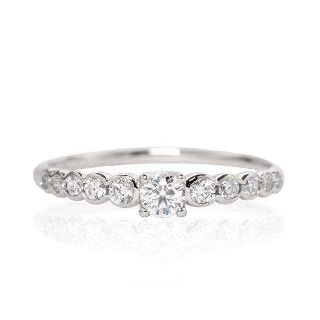 K18/Pt「中石0.1ct オーロラ」エンゲージリング