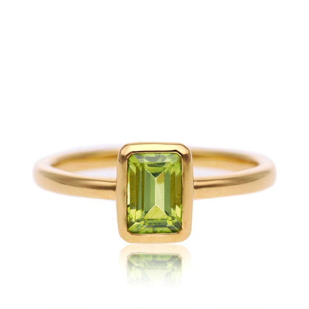 K18/Pt「ペリドット セーラ」リング