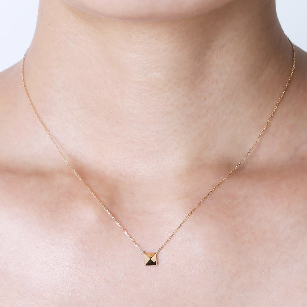 K18/Pt「スタッズ」ネックレス