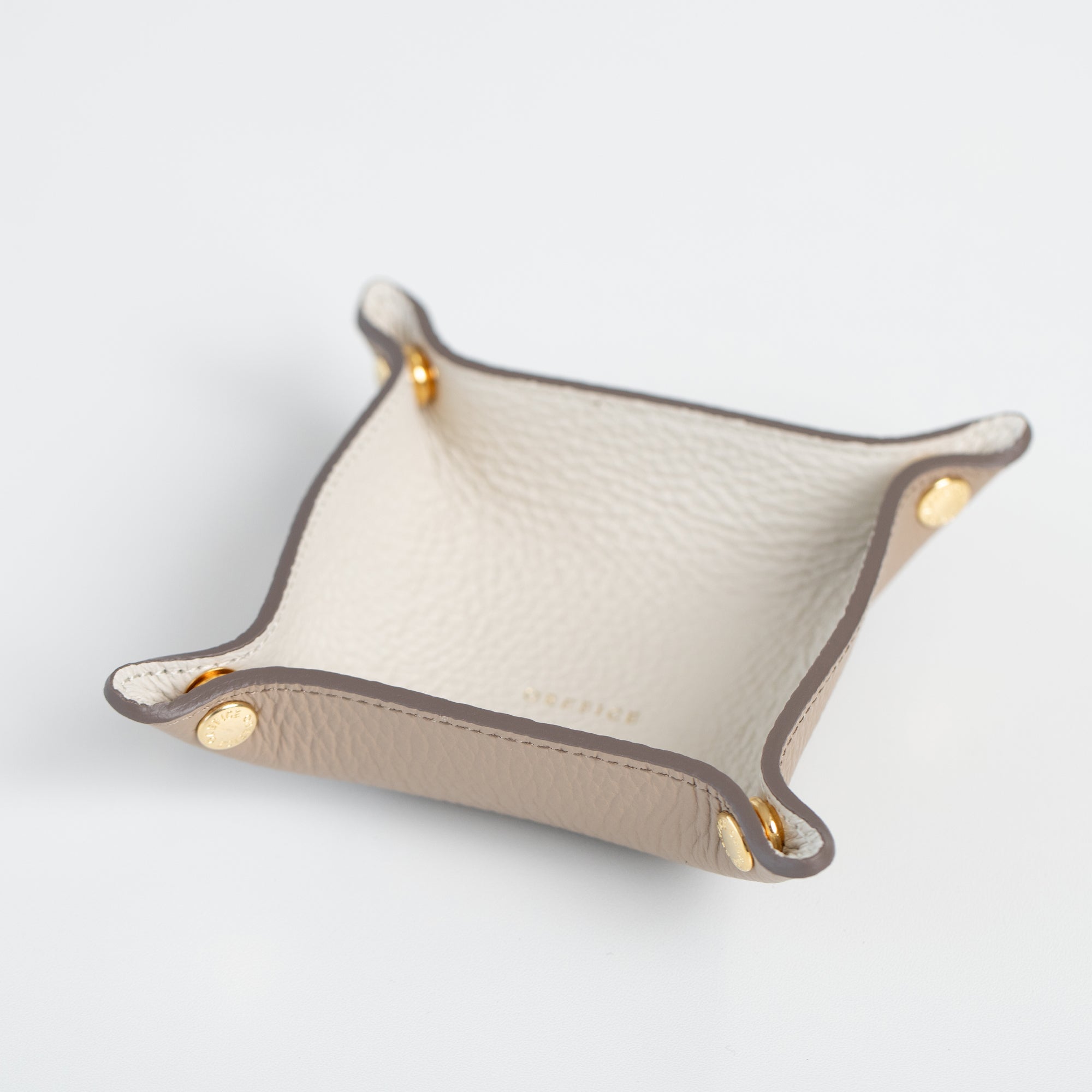 「オリジナルレザージュエリートレイ」オフホワイト×トープ