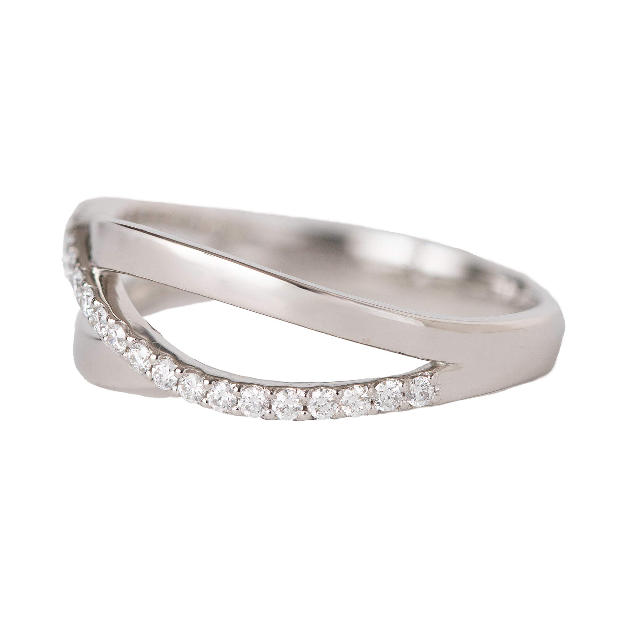 3月26日発売 Pt「アンレール」リング