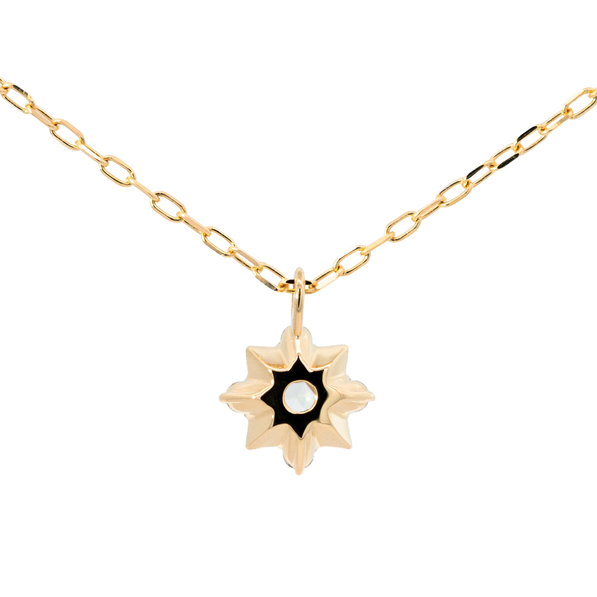 11月6日発売 K18/Pt「ルミストラ」ネックレス