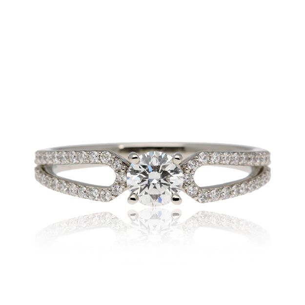 K18/Pt「中石0.3ct オーキッド」エンゲージリング