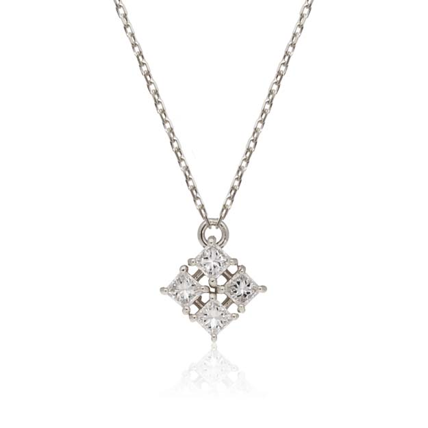 K18/Pt「レディキャトル」ネックレス