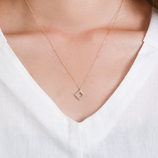 K18/Pt「クレマチス」ネックレス