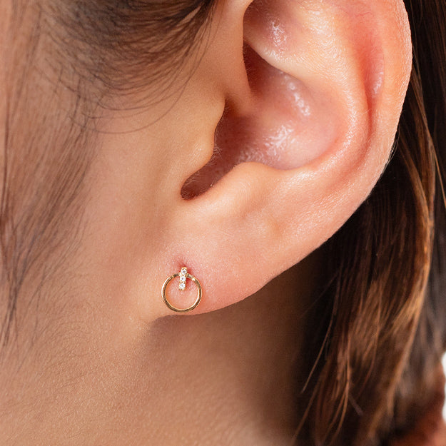 K18「パワースイッチ」ピアス(片耳用)