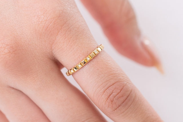 「レート」リングのサイズ展開が3〜16号に拡大いたしました