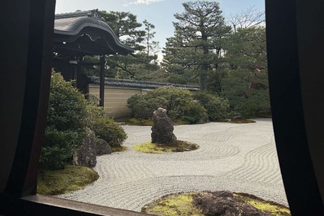 スタッフが京都で見つけた、宝石のような景色