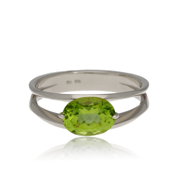 K18/Pt「ペリドット カルメン」リング|【オレフィーチェ】Orefice K18/Pt「ペリドット カルメン」リング|【オレフィーチェ】Orefice