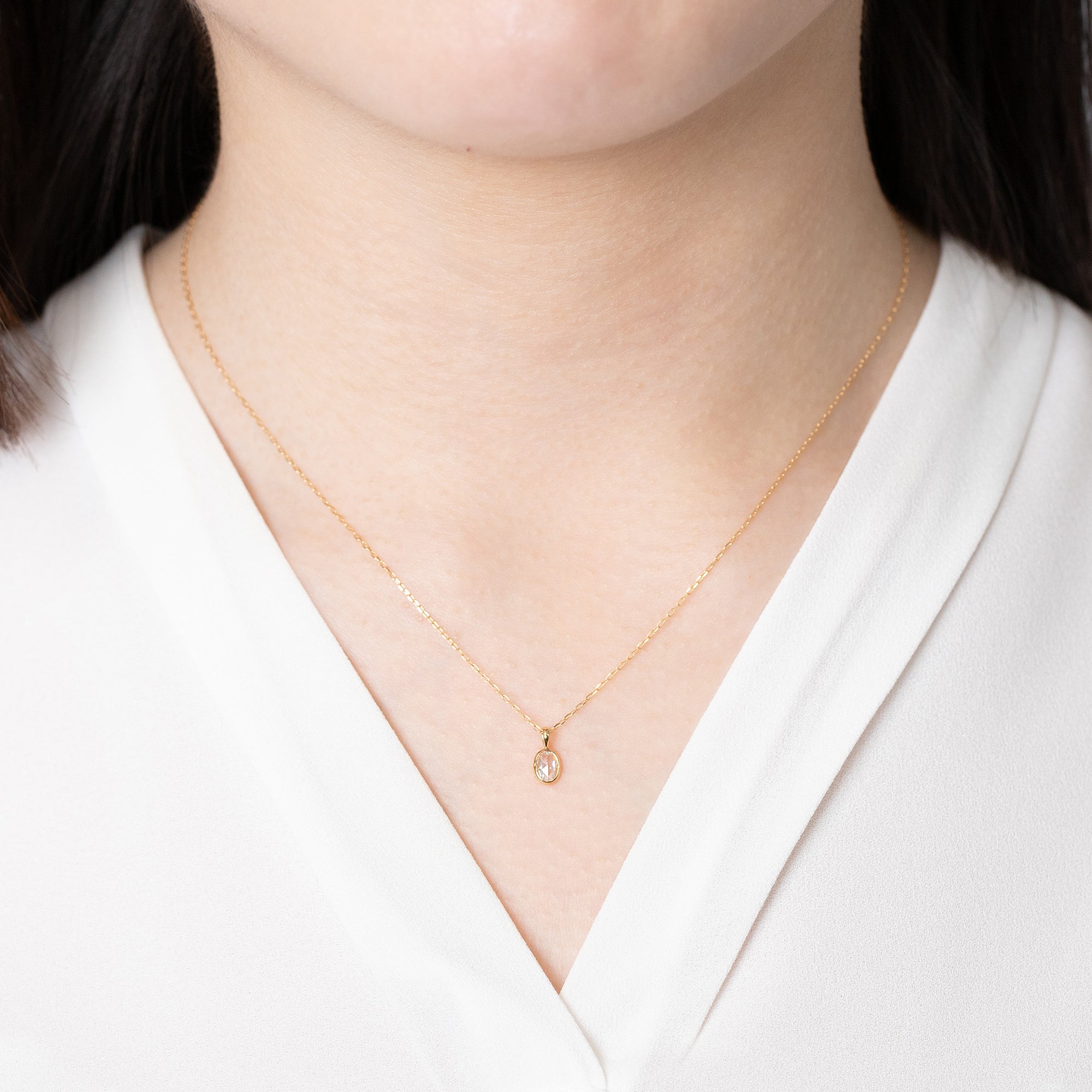 11月13日18時発売 K18/Pt【10石限定】「ファンシーローズ」ネックレス